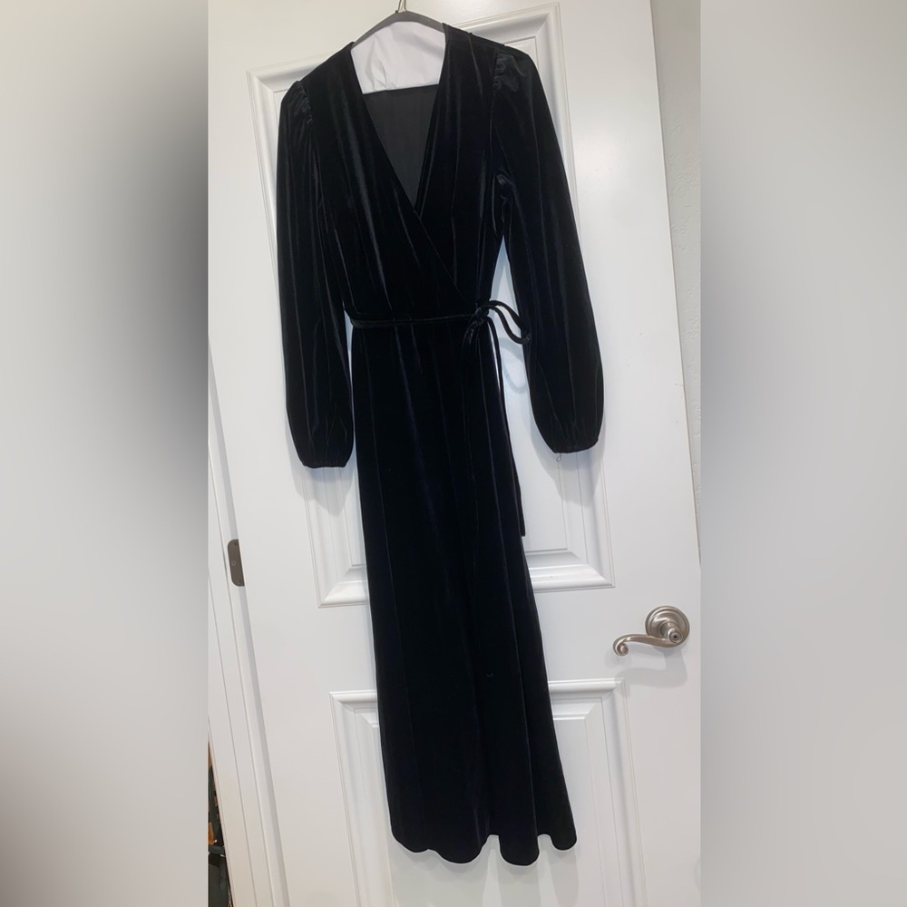 I.N.C. International Concepts Women's Faux-Wrap Velour Dress